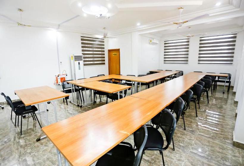 בית מלון כפרי Jeyads Lodge