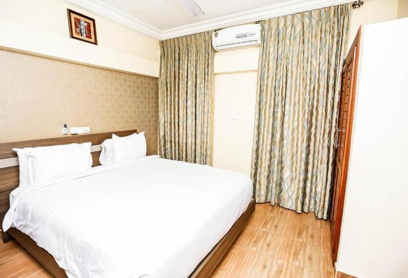 فندق Jeyads Lodge