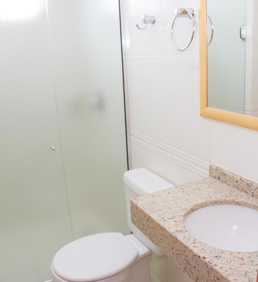 בית מלון כפרי Pallis