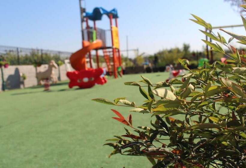 בית מלון כפרי Rambuje Resort