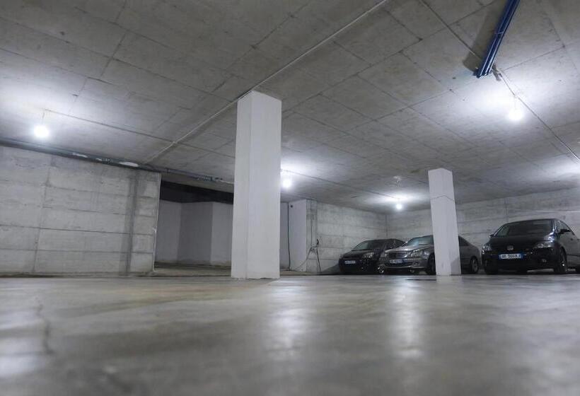 בית מלון כפרי Vila Dedej