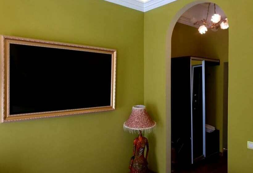 Kvartal Do Deribasovskoi