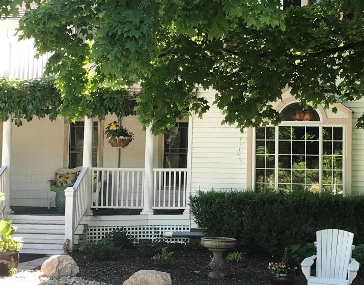 Martha's Vineyard B & B