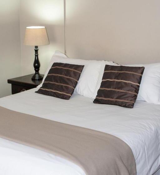 ペンション Micasa Sucasa Guesthouse