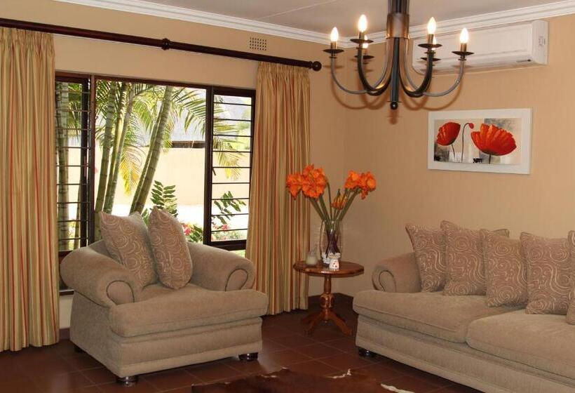 ペンション Micasa Sucasa Guesthouse