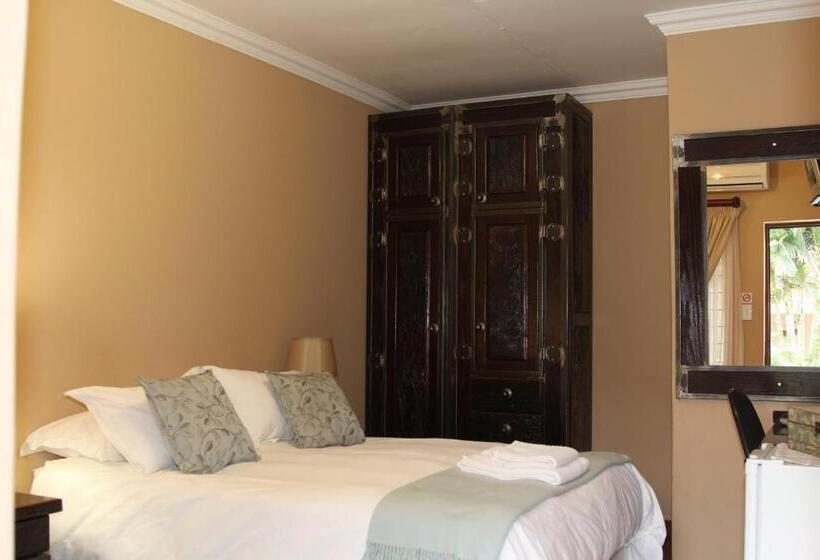 ペンション Micasa Sucasa Guesthouse