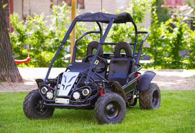 펜션 Penzion Lesni