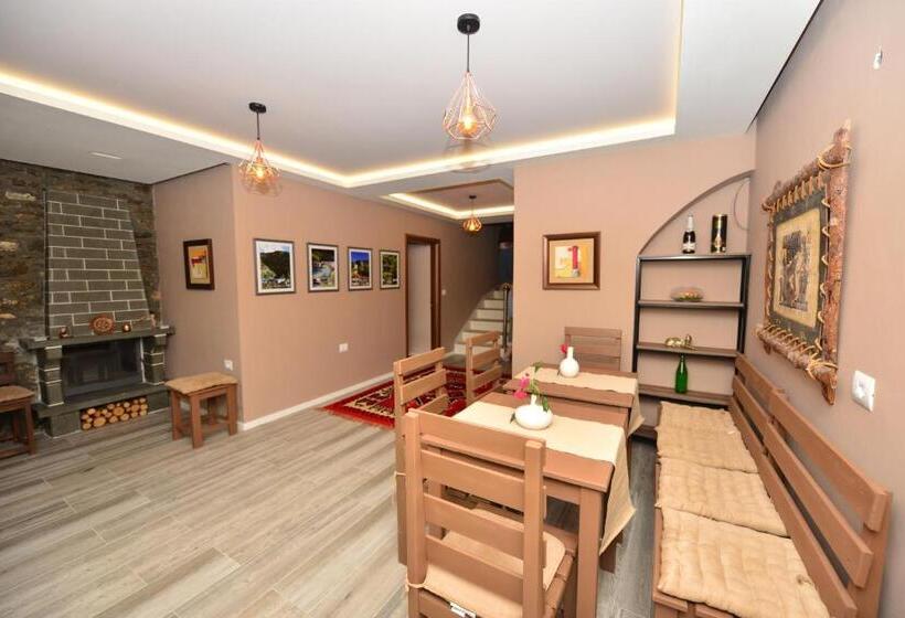 بنسيون Vila Culli