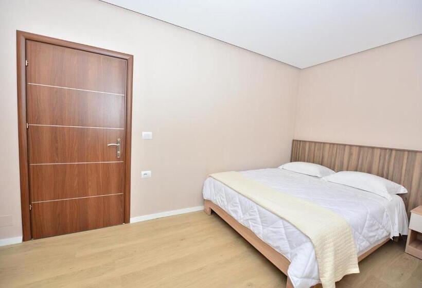 بنسيون Vila Culli