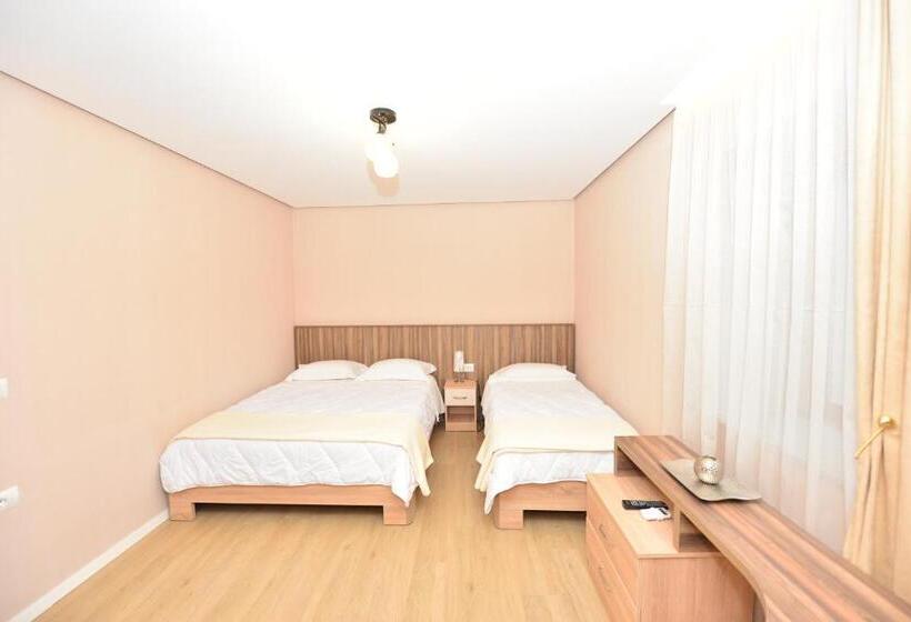 بنسيون Vila Culli