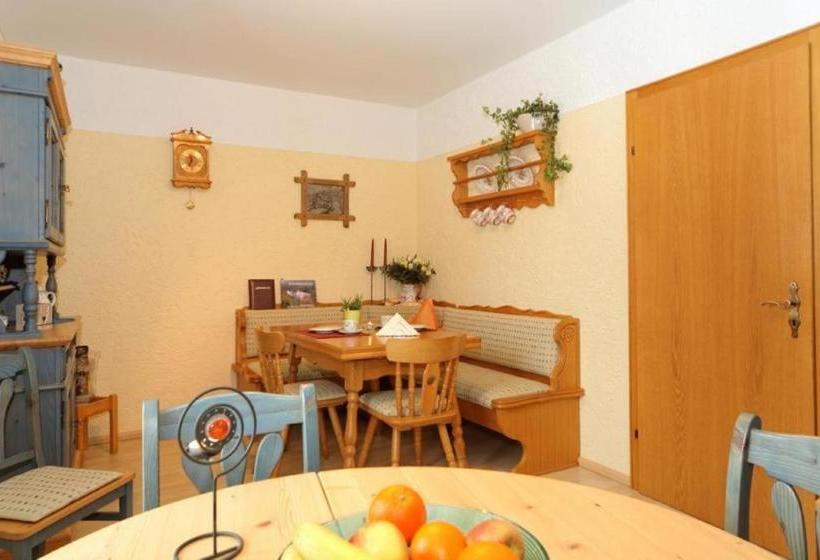 Wohlfühlpension Gibis Annathal