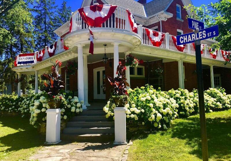 1000 Islands Bed And Breakfast The Bulloch House