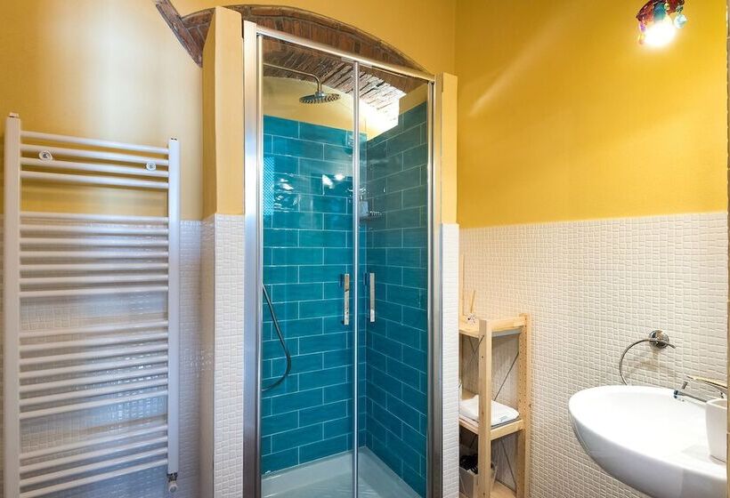 住宿加早餐  Civicouno Campiglia