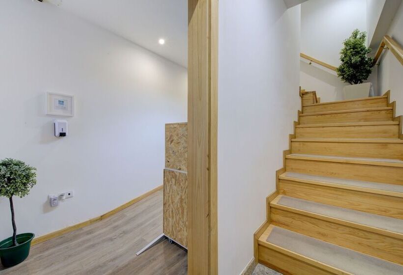 مبيت وإفطار Bellu Suites