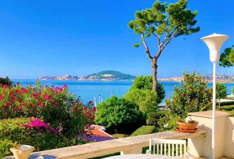 مبيت وإفطار Villa Magnolia