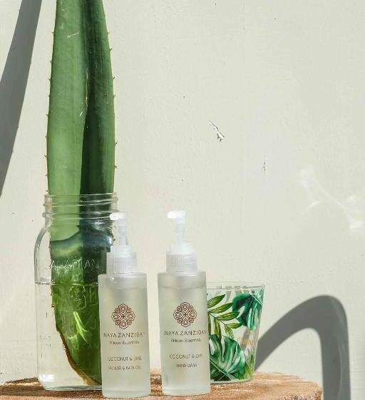 בית מלון כפרי B4 Beach Club