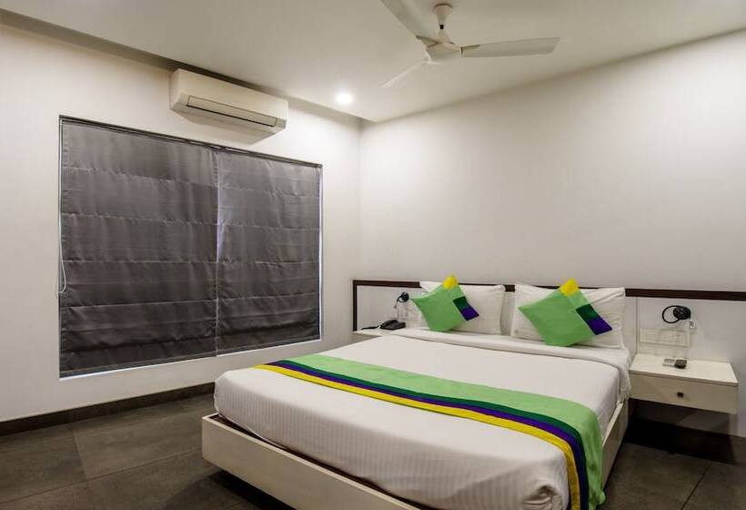 Hotel Treebo Brahma, Wayanad