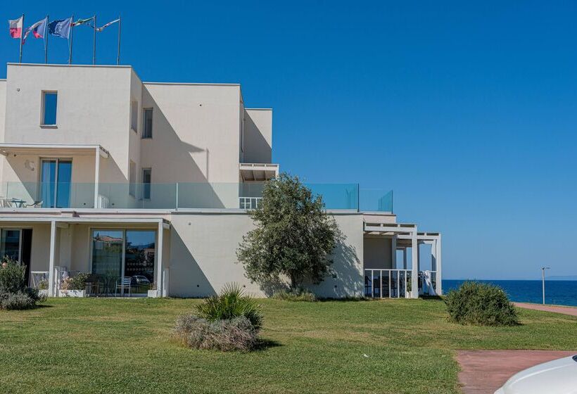 Отель Casteldoria Mare