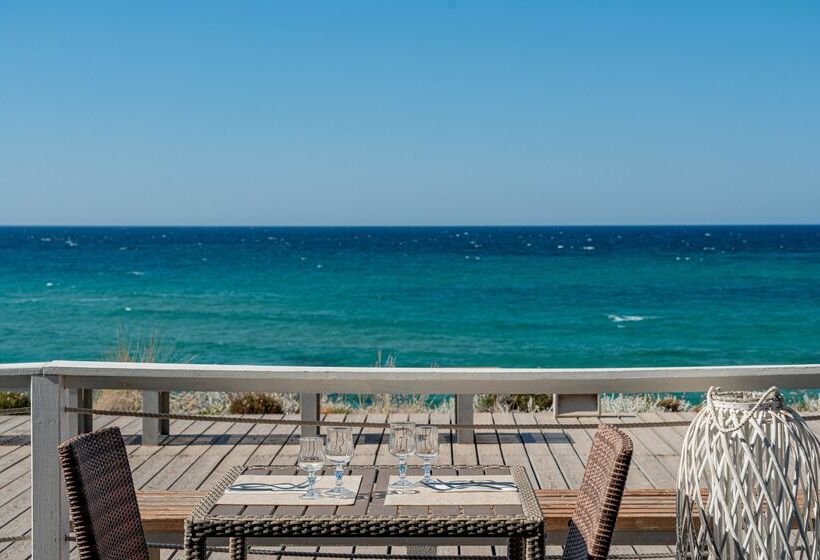 Отель Casteldoria Mare