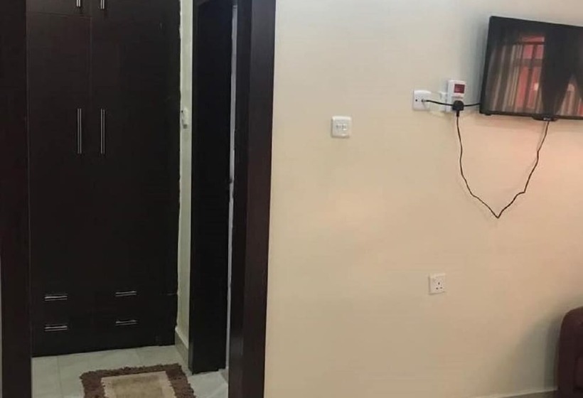 هتل Jim Eddy Suites