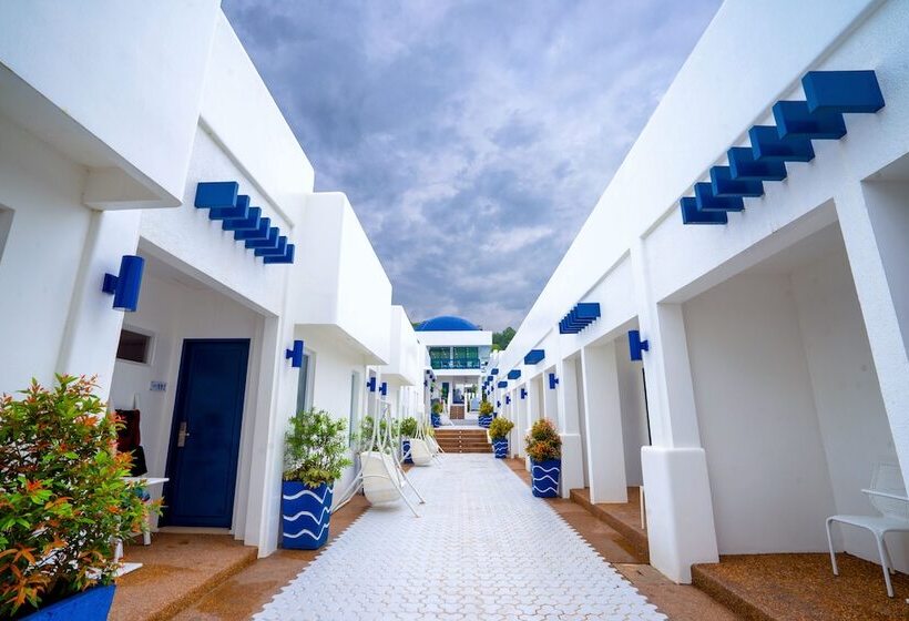 هتل The Palladium