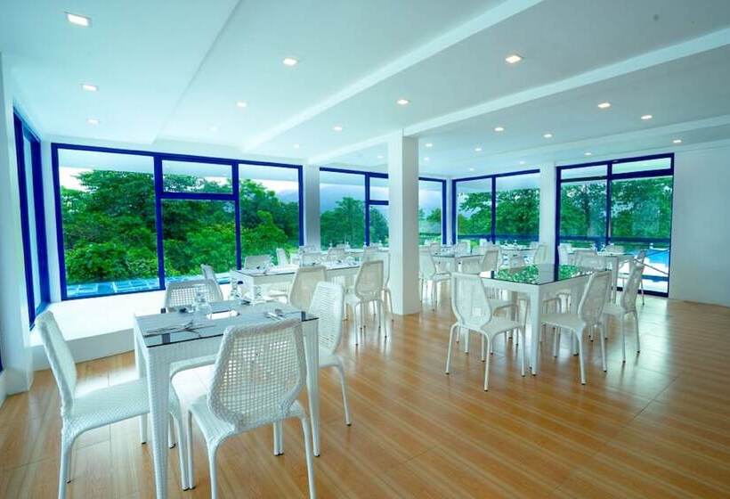 هتل The Palladium