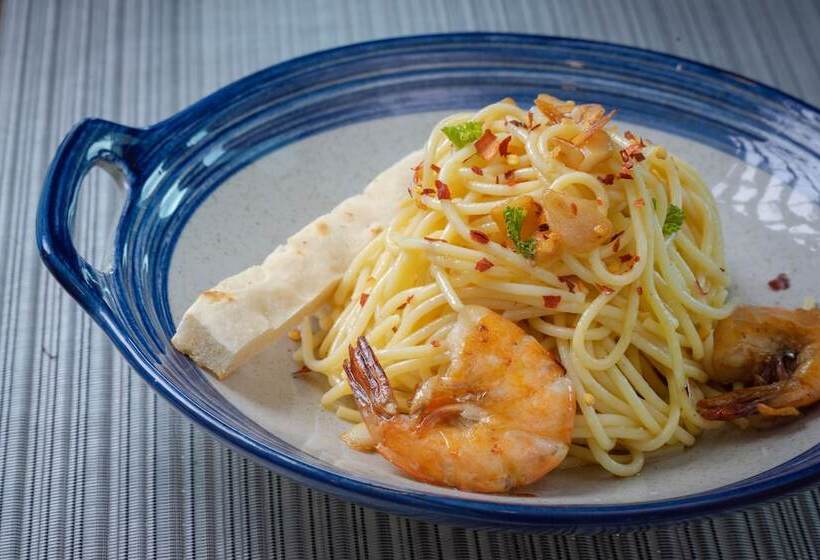 هتل The Palladium