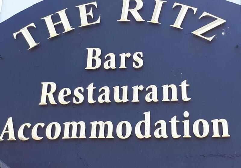 Отель The Ritz House