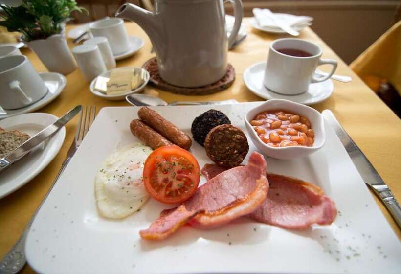 Отель The Ritz House