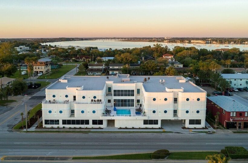 Отель Voco St Augustine Historic Area, An Ihg