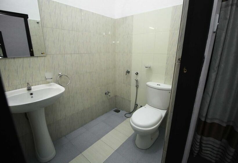 Отель Yoho Bro Colombo 03