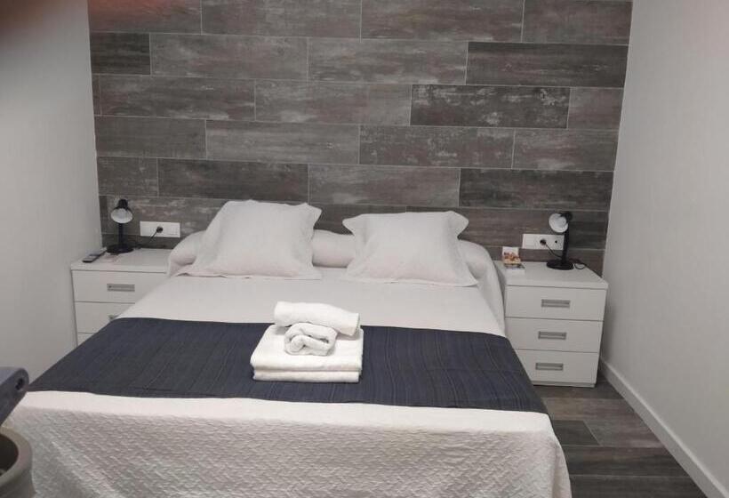 膳宿费 Alojamientos Santa Pola