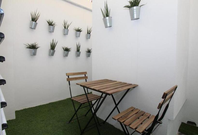 膳宿费 Alojamientos Santa Pola