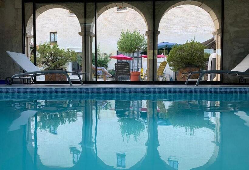 بنسيون Logis De La Roche Niort Chauray