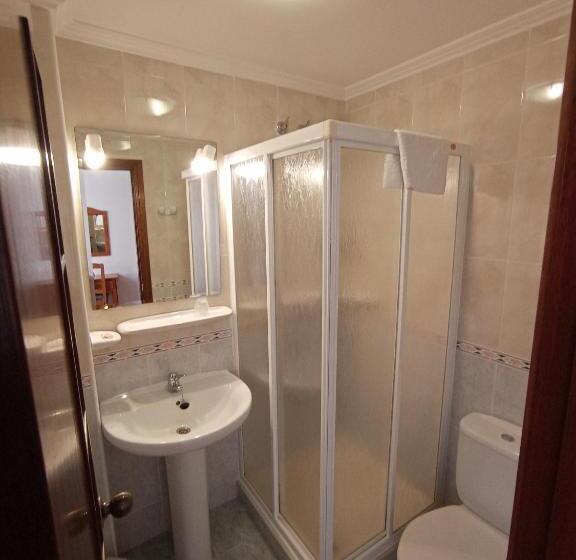 Pensión O Escondidino