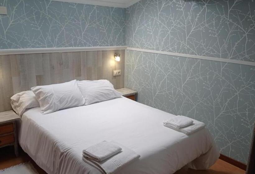 Pensión O Escondidino