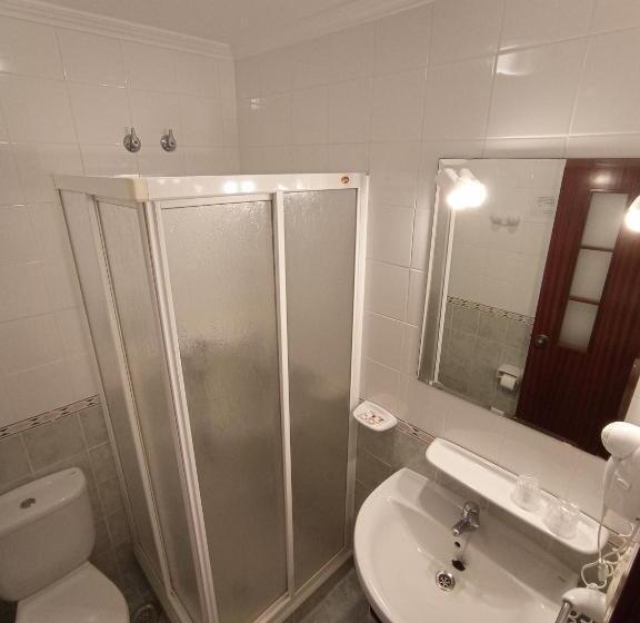 Pensión O Escondidino