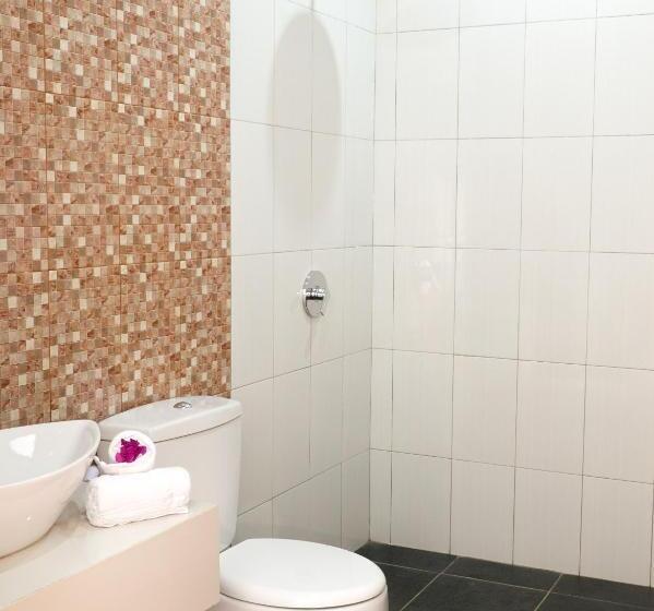 ペンション Seno Guesthouse & Cafe