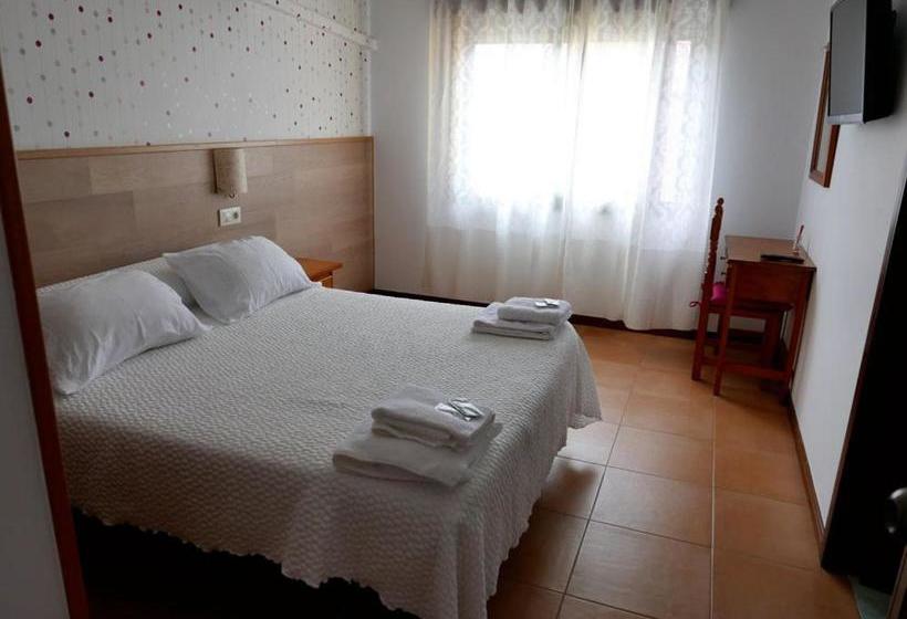 Pensión O Escondidino