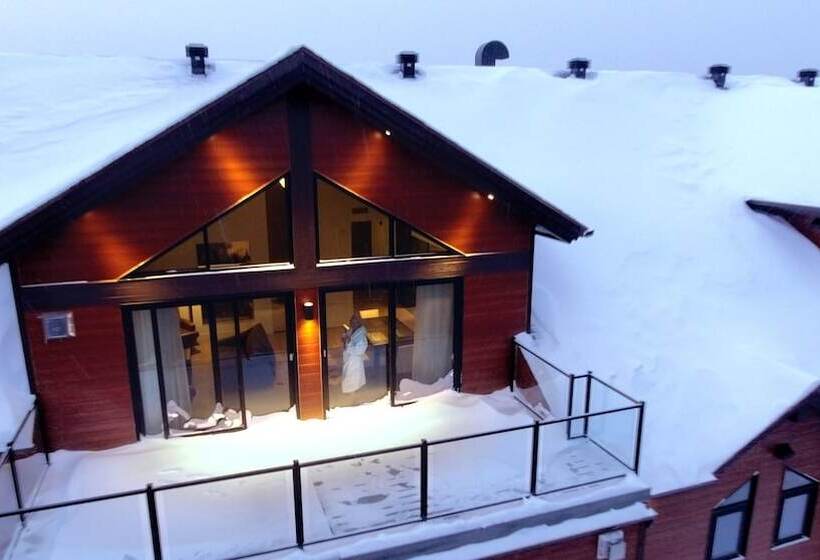 리조트 Kinipi Spa Nordique & Hebergement