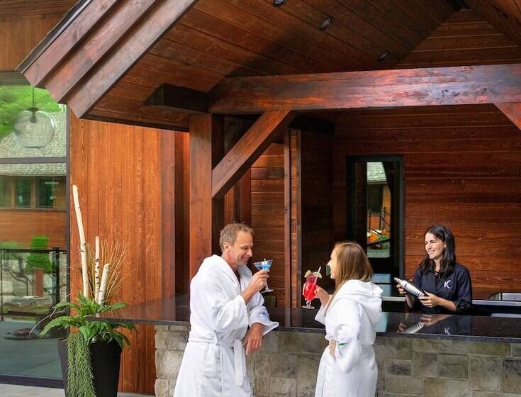 리조트 Kinipi Spa Nordique & Hebergement