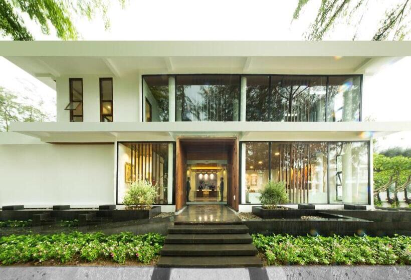 استراحتگاه Saint Simeon Beach Residence