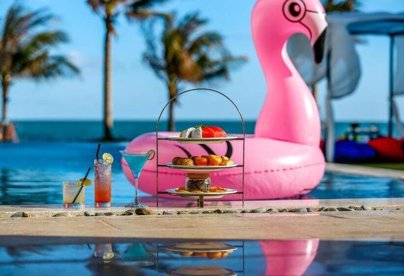 استراحتگاه Saint Simeon Beach Residence