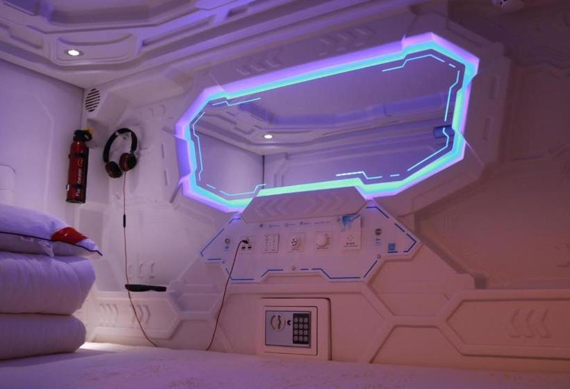 Star Moon Capsule Hostel