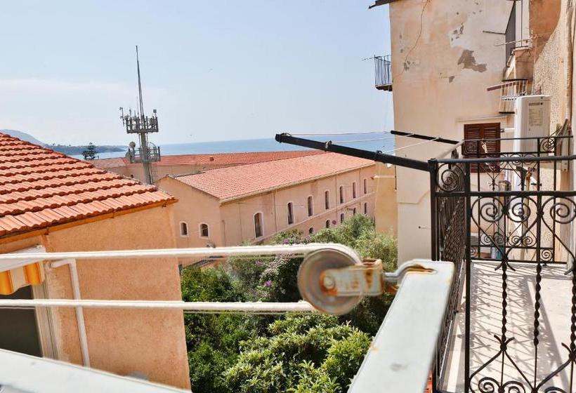 민박 Palazzo Melnis