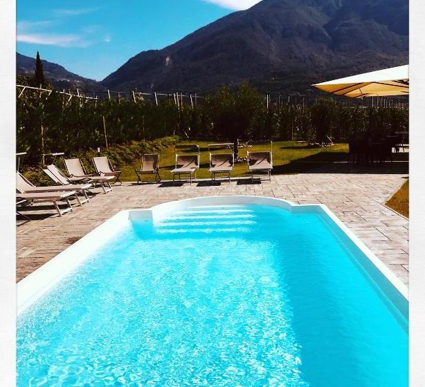 هتل Agriturismo Maso Miri