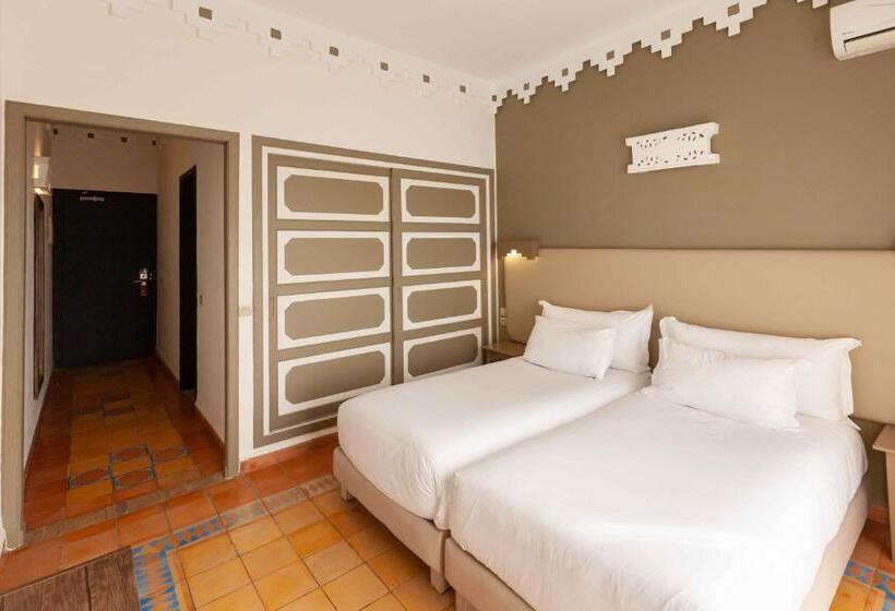 Borjs Hotel Suites & Spa