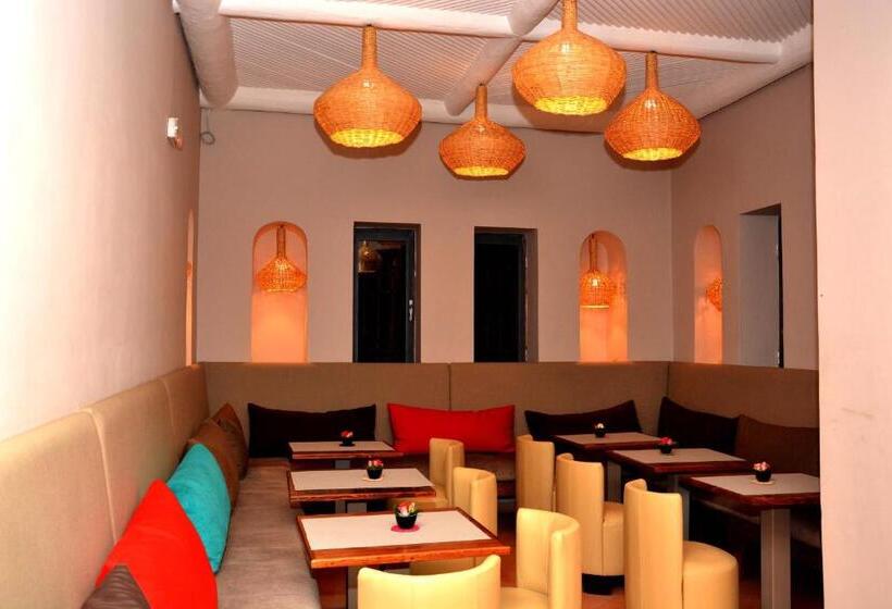 Borjs Hotel Suites & Spa