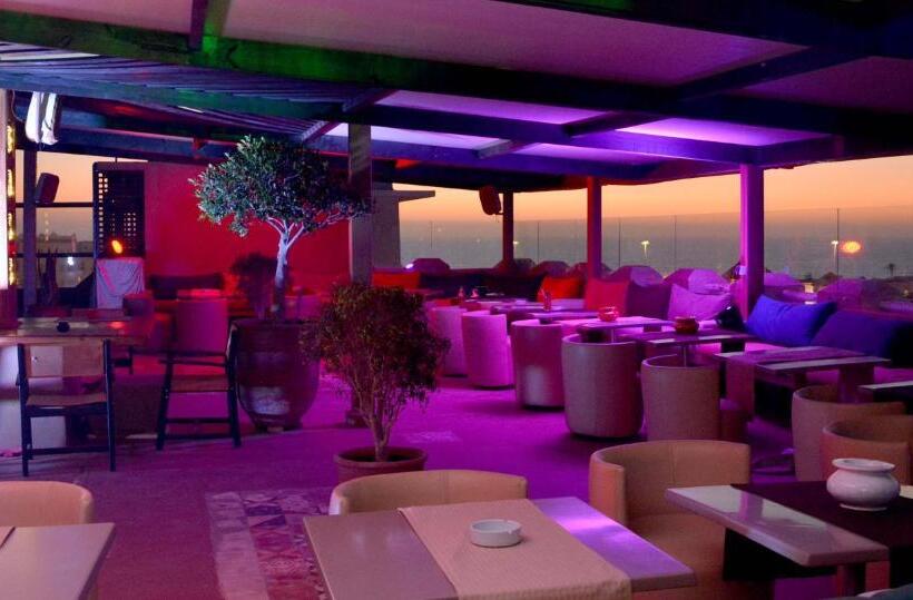 Borjs Hotel Suites & Spa