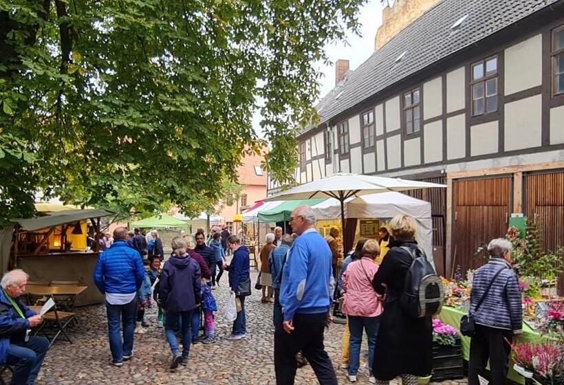 Отель Cranachherberge City Centre